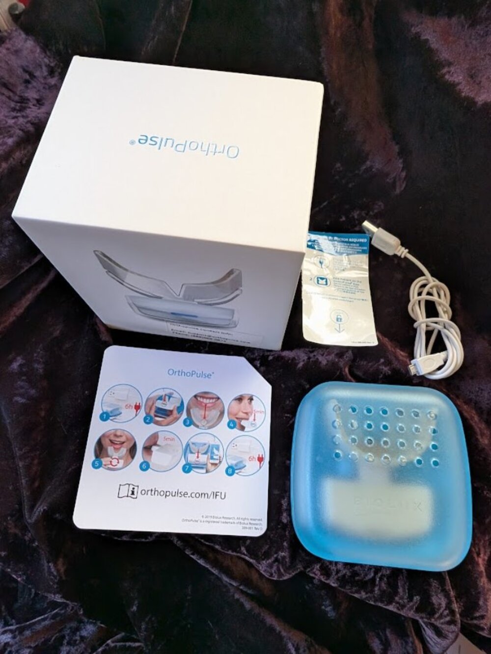 Biolux OrthoPulse device for Invisalign treatment - used, clean, all parts